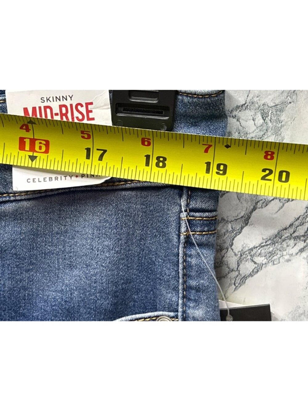 Celebrity Pink Womens  Size 18 Skinny Mid-Rise The Rider Crop Jeans Sustainable - Picture 3 of 9